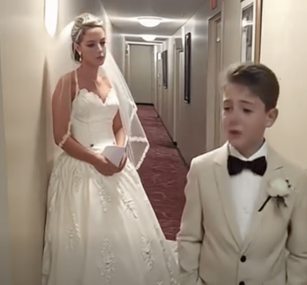 Mein Stiefsohn flehte mich an: „Heirate nicht meinen Vater.“ Der Grund ließ mich am Altar in Ohnmacht fallen ➤ Globenow.info