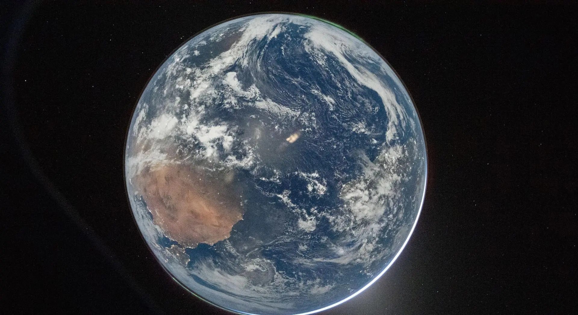 Die schockierendsten Bilder und Videos der NASA: UFOs, der Mond und die Geheimnisse des Weltraums