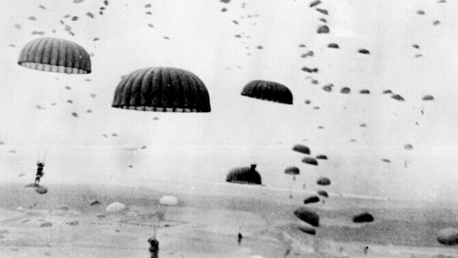 Am D-Day setzten die Alliierten Hunderte von falschen Fallschirmjägern ein… Was dann geschah, schockierte alle
