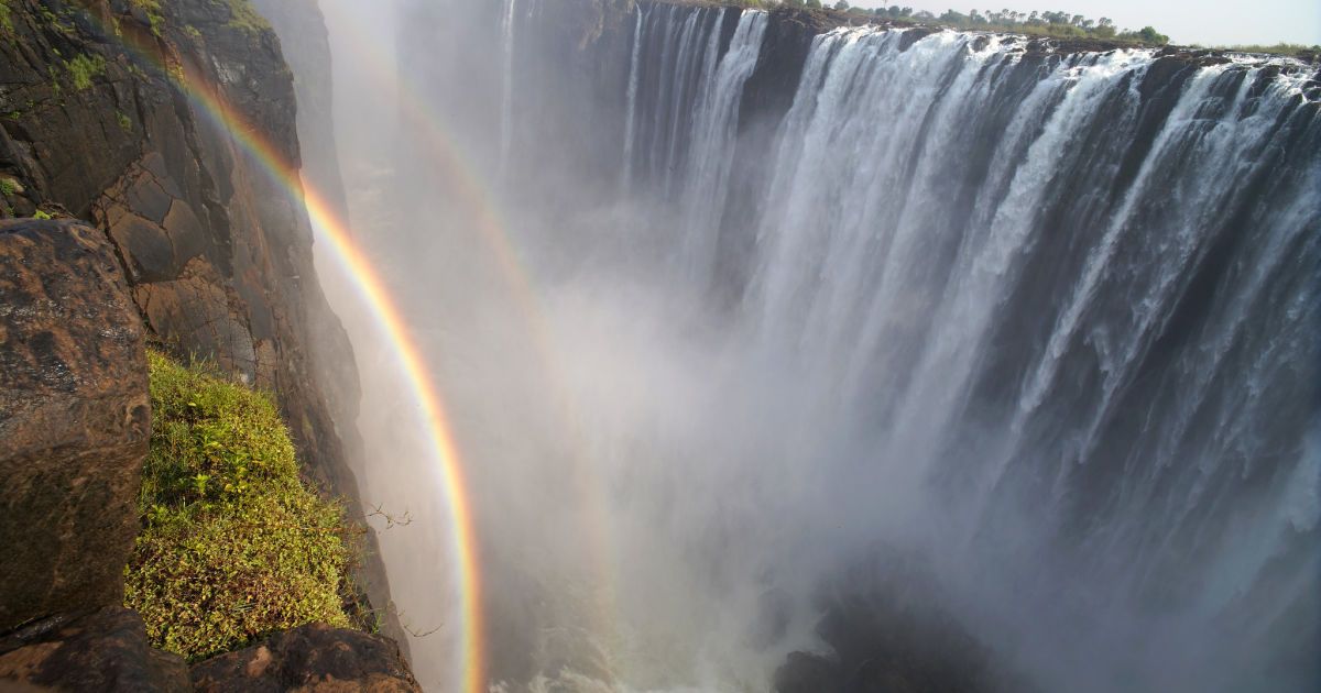 Halten Sie das Video kurz an – und Sie werden verstehen, warum alle so schockiert sind!